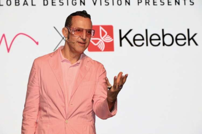 Sıradışı tasarımcı Karim Rashid Kelebek ürünlerine imza atacak