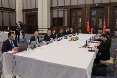Ekonominin rekabet gücünü ve verimliliğini arttırmaya yönelinecek