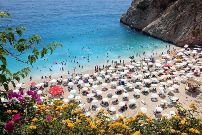 Antalya'ya turist ilgisi sevindirici