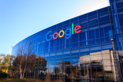 Dünyanın en büyük arama motoru Google 25 nci yılında