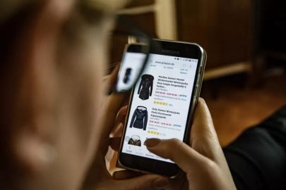 Çin, 2023'te 2,2 Trilyon dolarlık e-ticaret geliri bekliyor