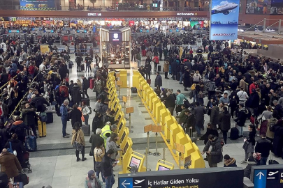 Ağustos'ta hava yolunu yaklaşık 25 milyon yolcu kullandı