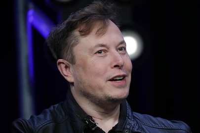Elon Musk, yapay zekanın gidişatından endişeli