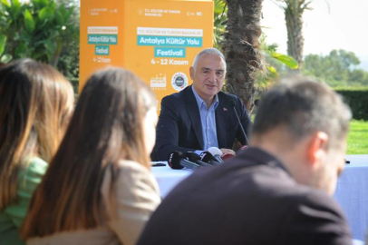 Mehmet Nuri Ersoy: Antalya'ya gelen turist sayısı 15 milyonu geçti