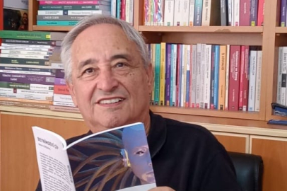 Prof.Dr. Necmi Gürsakal OpenAI faciasını kaleme aldı