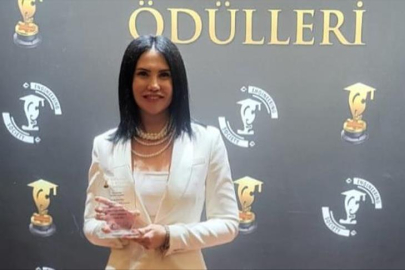 A5 Savunma Dergisi İmtiyaz Sahibi İpek, "Yılın Girişimci Kadını"