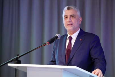 Bakan Bolat: Dış ticaret açığındaki azalışın kasım ayı cari işlemler hesabına pozitif katkısını bekliyoruz