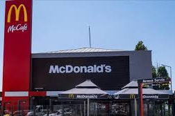 McDonald's'ın satışları geriledi! Sebep İsrail'in Gazze'ye saldırıları mı?