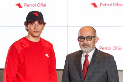 İsveç rallisinde Team Petrol Ofisi pilotu Kerem Kazaz'dan başarı