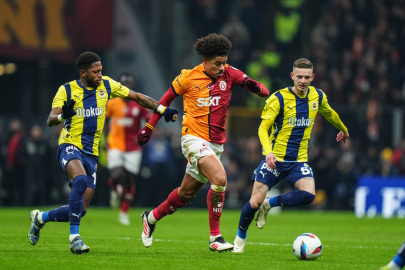 Fenerbahçe - Galatasaray derbisi golsüz bitti