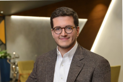 Yahya Ülker, Ülker Bisküvi'nin üst yönetiminde yer aldı