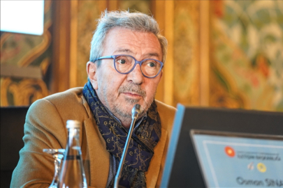 Yönetmen ve yapımcı Osman Sınav vefat etti