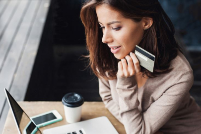 En değerli vitrin artık cep telefonlarının ekranları