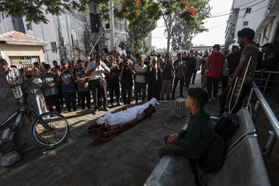 İsrail'in Gazze'ye yönelik alçak saldırıları da sürüyor