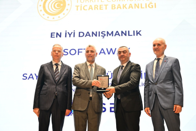 Soft Away projesine “En İyi Danışmanlık Projesi” ödülü
