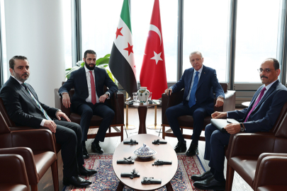 Cumhurbaşkanı Erdoğan, Suriye Cumhurbaşkanı Şara ile görüştü