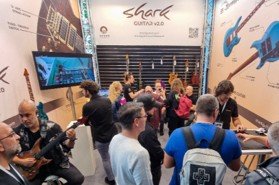 Shark Guitars, Guitar Summit'te ilgi odağı oldu
