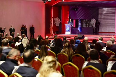 Bolat "Uluslararası öğrenci sayımız 375 bine yükseldi"
