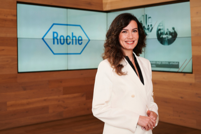 Özge Birişik, Roche İlaç Türkiye İletişim Lideri  oldu