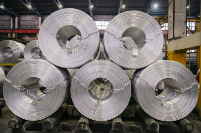 RUSAL, alaşım üretiminde yapay zekâ takibini devreye aldı