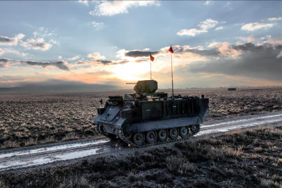 Elektrikli zırhlı personel taşıyıcısı E-ZPT sahaya çıktı