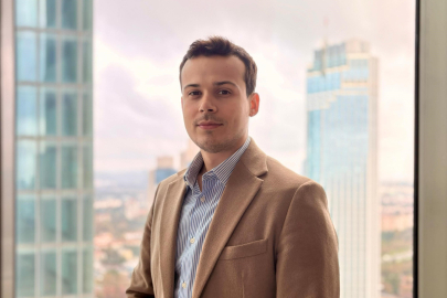 Pfizer Aşı Klinik Bilim Direktörü Oldaç Uras Dursun oldu