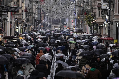 Türkiye'nin ve tüm şehirlerin nüfusu kaç oldu? Haberimizde