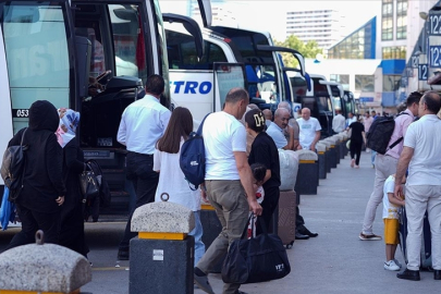 Otobüs firmalarının bayram yoğunluğu