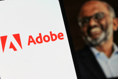 Adobe CEO’su görevini bırakıyor