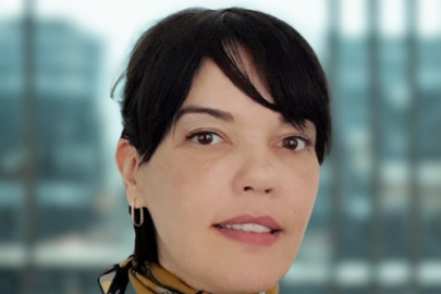 Esin Manoah, Regalien'e Marka Müdürü olarak katıldı