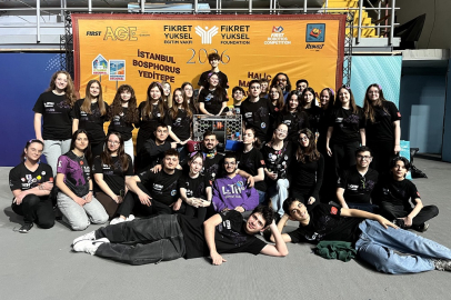 Loth Robotics ekibi uluslararası robotik yarışmasında çeyrek finalde