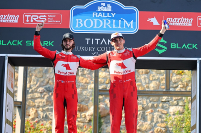 Team Petrol Ofisi ekibinden şampiyonluk