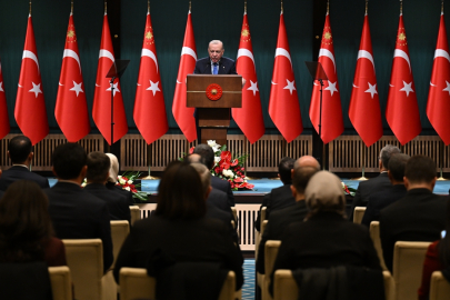 Cumhurbaşkanı Erdoğan duyurdu: Bayram tatili 9 gün