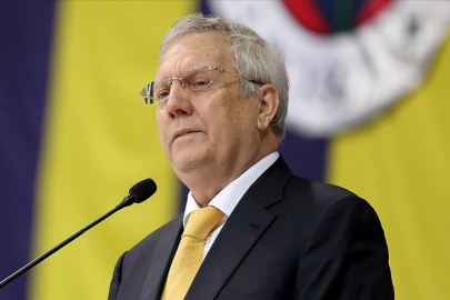 Aziz Yıldırım, Fenerbahçe başkanlığına adaylığını duyurdu