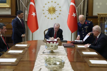 YAŞ kararları açıklandı: Terfi alan Generaller haberimizde