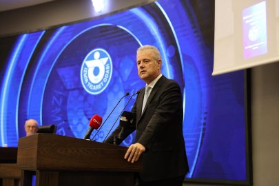 İzmir Ticaret Odası Başkanlığına Mahmut Özgener yeniden seçildi