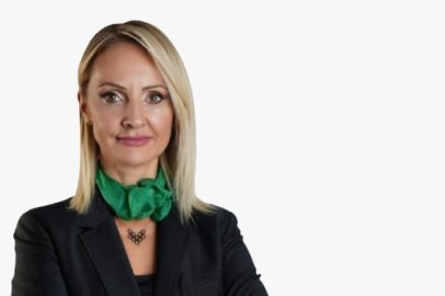 Gül Çiçek yazdı: Protokol masasından atölye görünmez