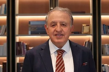 Ahmet Çelik, Batı Ege GYO'nun yüzde 35,53'ünün halka arz edileceğini duyurdu