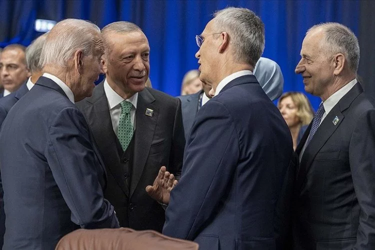 Cumhurbaşkanı Erdoğan'ın NATO'da yoğun diplomasi trafiği