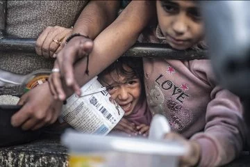 Gazze'de çocuklar yetersiz beslenme nedeniyle ölüyor
