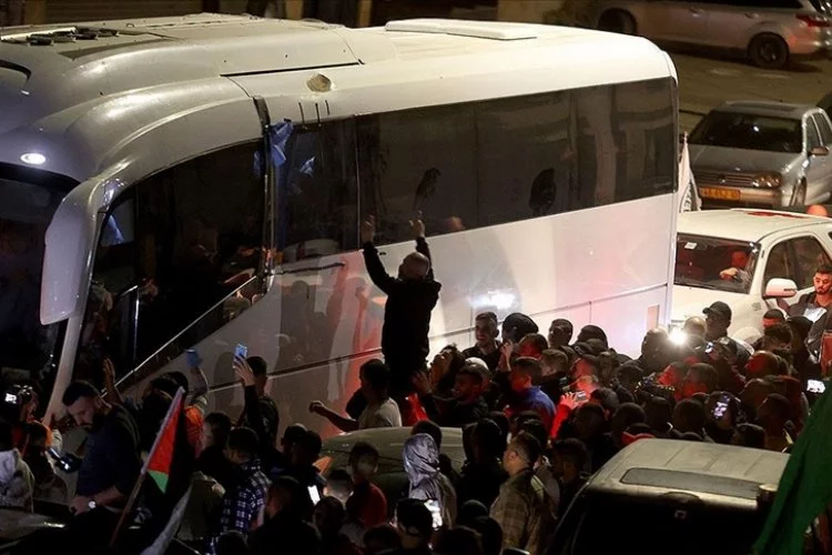 İsrail hapishanelerinde tutulan 39 Filistinli daha serbest bırakılacak
