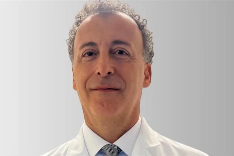 Prof. Dr. Tamer Takmaz katarakt tedavisinin önemine dikkat çekti
